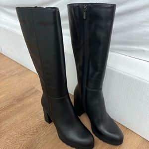 NEW La Canadienne Miles Leather Boot ($625) size 8